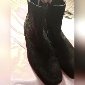 Leather Chukka Boots